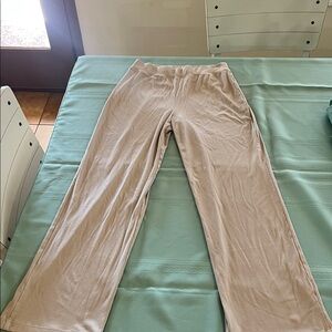 Vuori wide leg pants